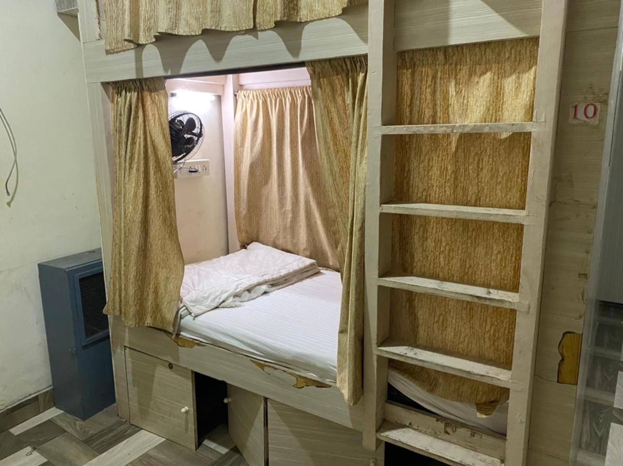 Airport Inn Residency 뭄바이 외부 사진