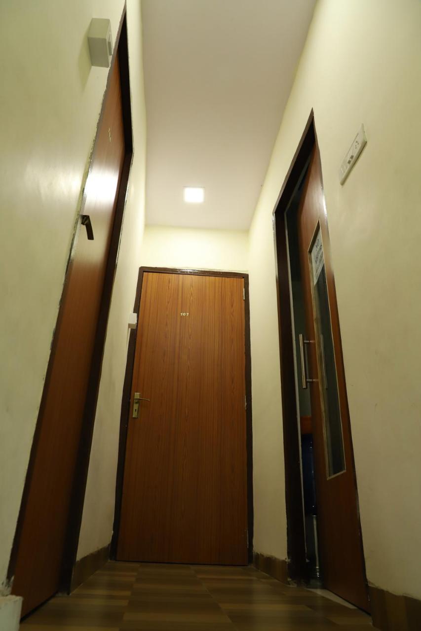 Airport Inn Residency 뭄바이 외부 사진